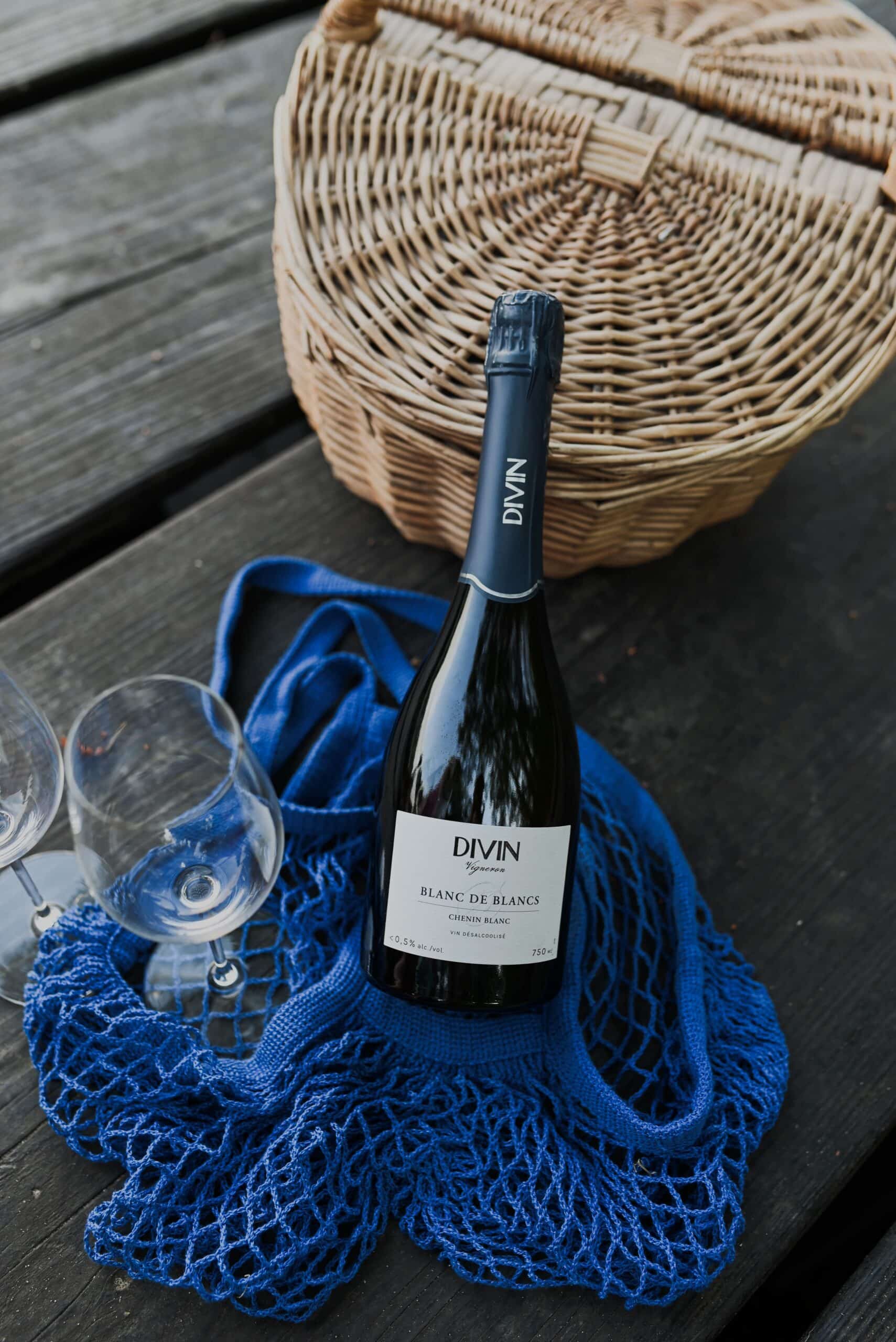 DIVIN Vigneron - Blanc de Blanc Effervescent - Chenin – Image 1